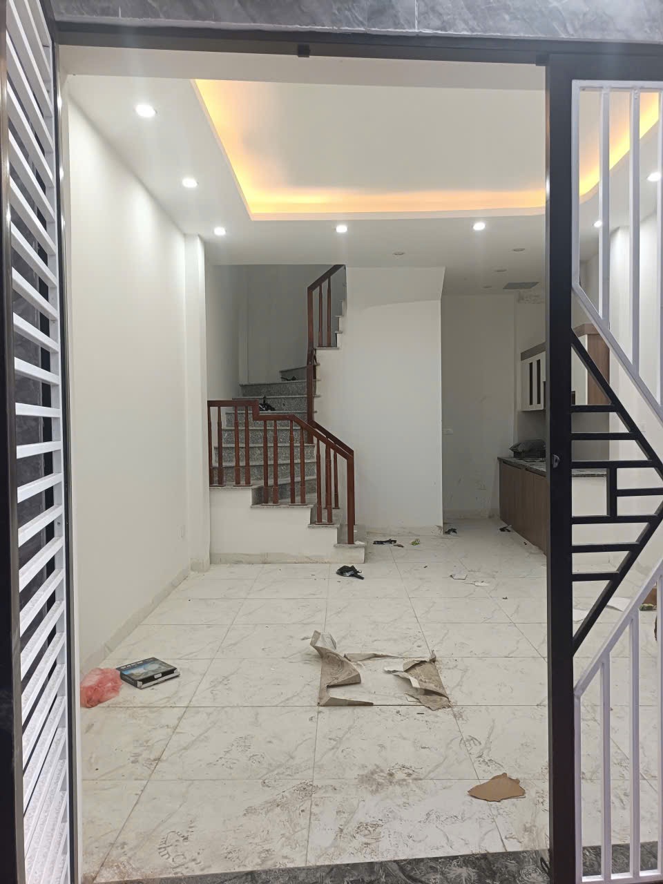 Nhà cho thuê nguyên căn 3 phòng tại Ngõ 33 Tổ 6 Đa Sỹ, Hà Đông-2